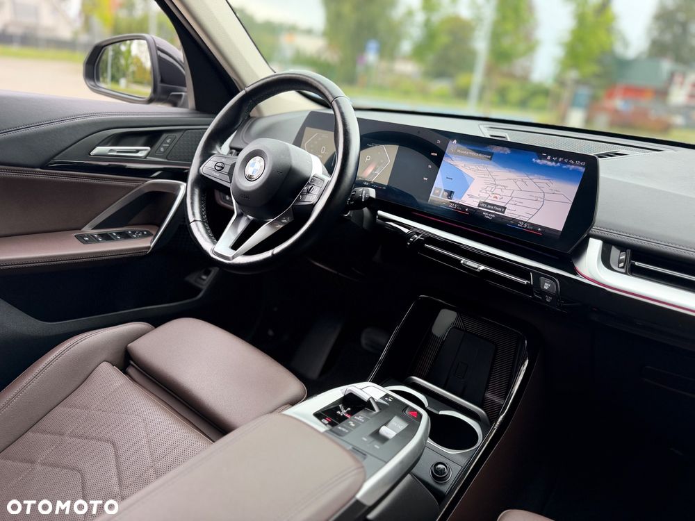 BMW X1 - 13