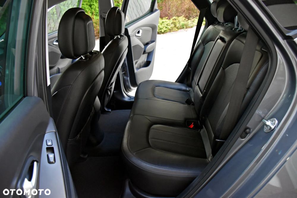 Hyundai ix35 2.0 CRDi 4WD Premium - 28