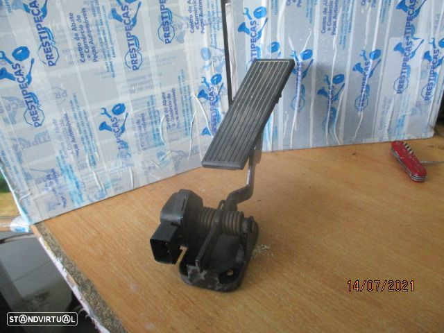 Pedal 52079220 JEEP GRAND CHEROKEE 1998 2.5D - 3