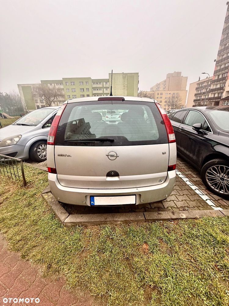 Opel Meriva 1.6 16V Essentia Easytronic - 5
