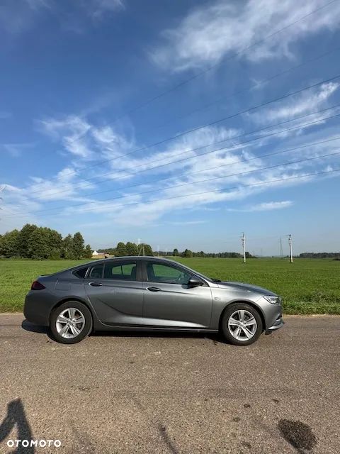 Opel Insignia 1.5 T Enjoy S&S - 16