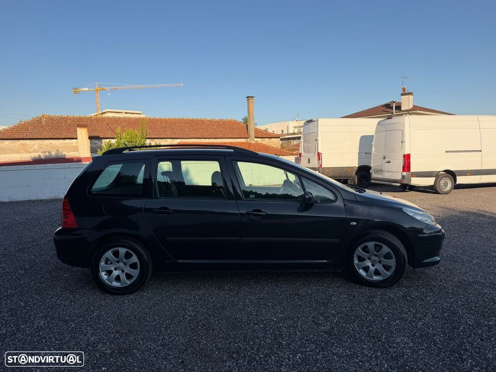 Peugeot 307 Break 1.4 16V Executive - 12