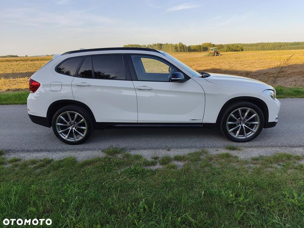 BMW X1 sDrive18d xLine - 6