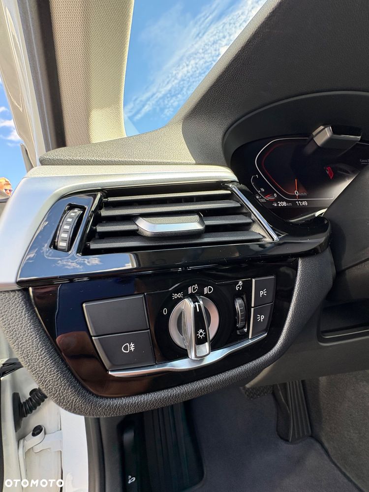 BMW Seria 5 - 17