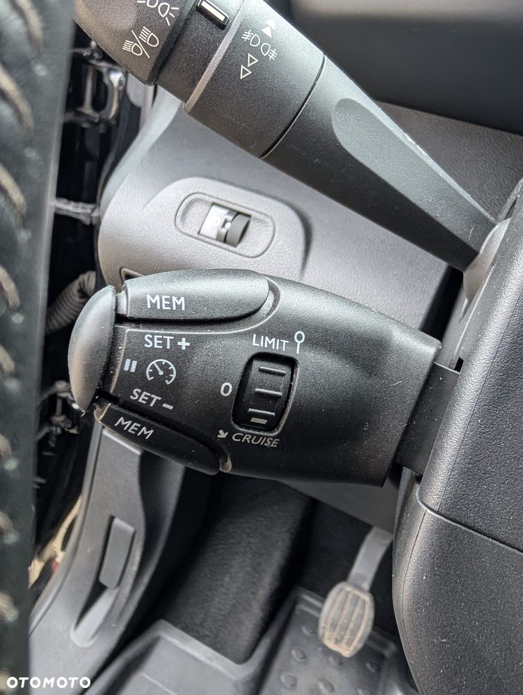 Peugeot Rifter 1.2 PureTech GT Line S&S - 4