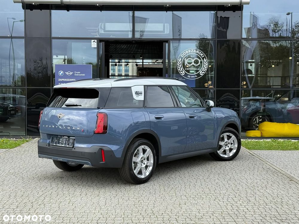 MINI Countryman Cooper S ALL4 Classic Trim - 3