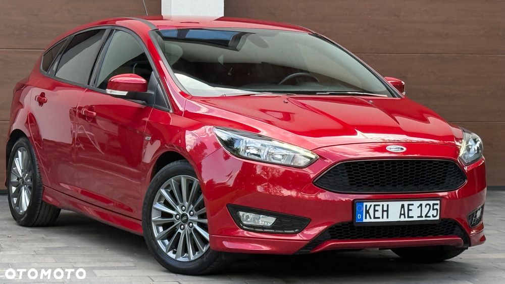 Ford Focus 1.0 EcoBoost Start-Stopp-System ST-LINE DESIGN - 37