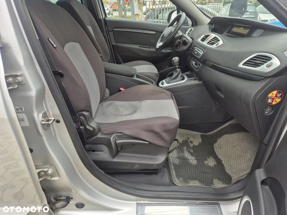 Renault Scenic 1.6 16V Expression - 16