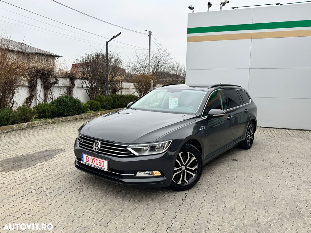 Volkswagen Passat Variant 2.0 TDI DSG (BlueMotion Technology) Trendline - 1