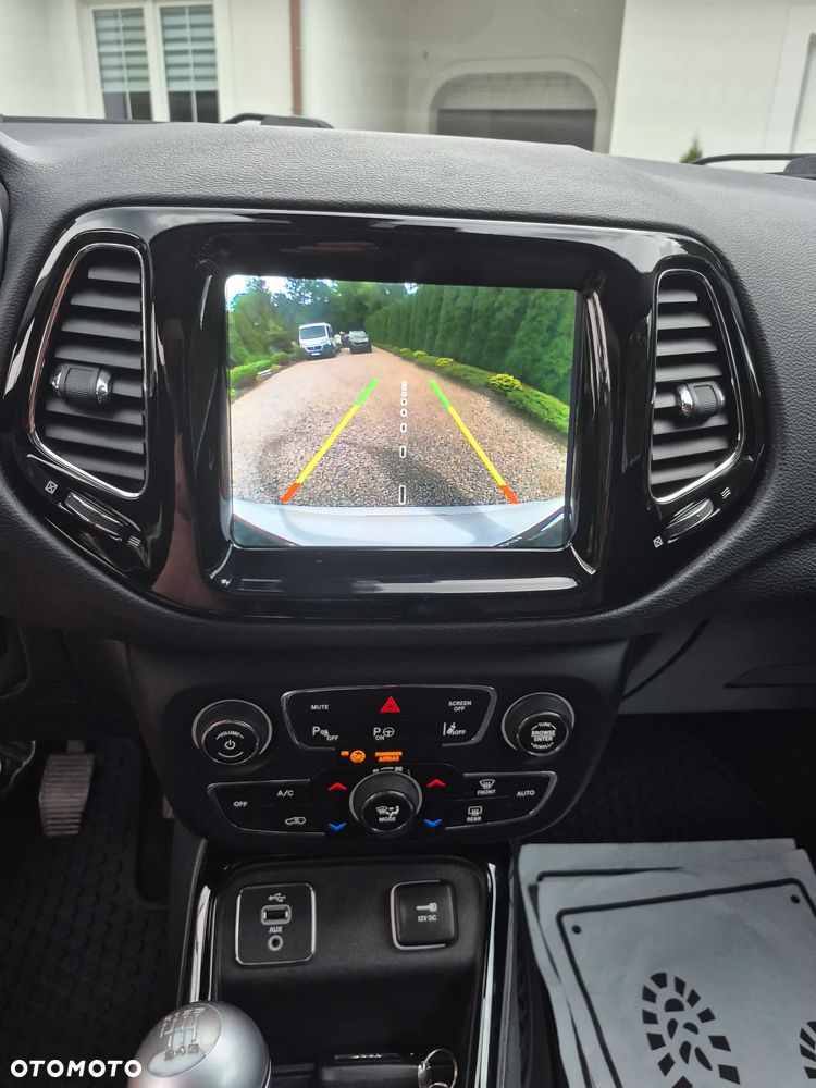 Jeep Compass 1.4 MultiAir Limited - 30
