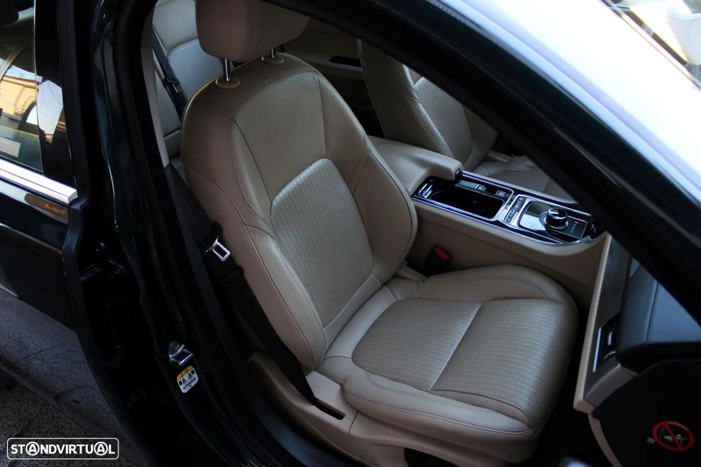 Jaguar XF 2.0 D Pure Aut. - 30