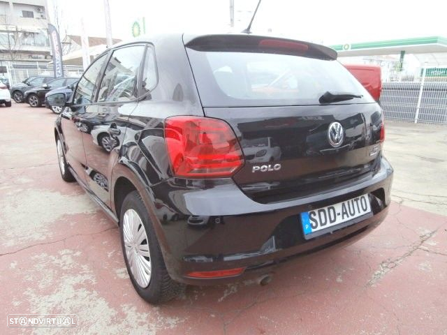 VW Polo 1.4 TDi Confortline Nav - 8