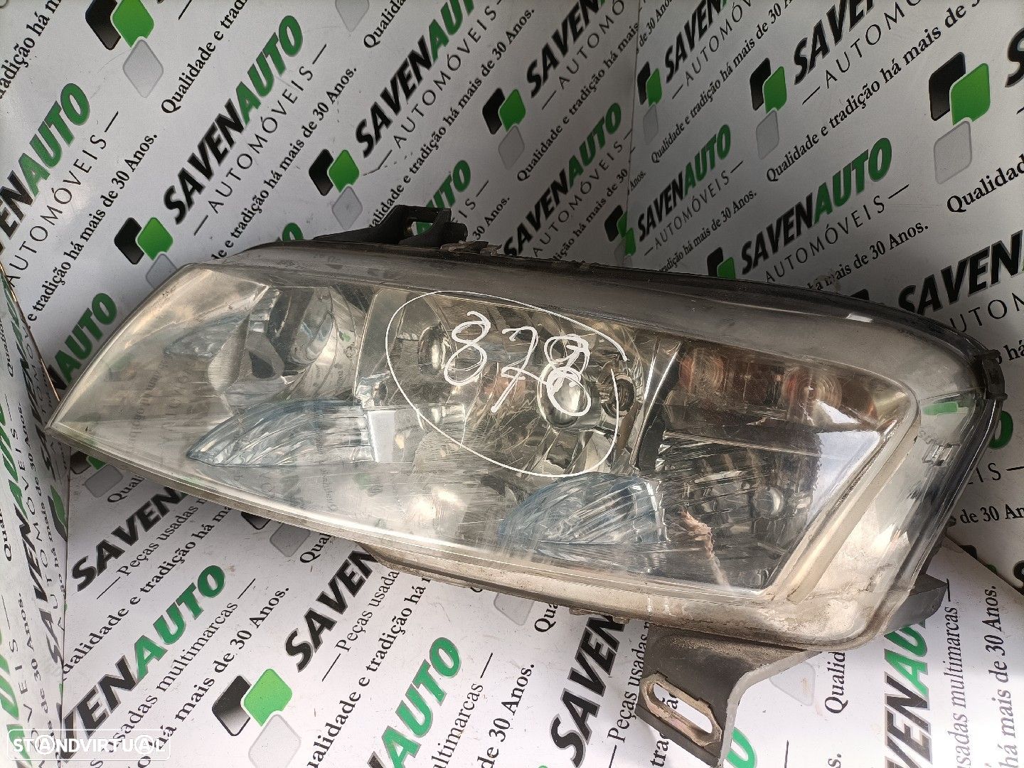 Farol Esq Fiat Stilo (192_) - 1