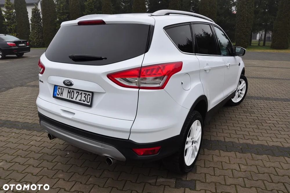 Ford Kuga 2.0 TDCi 4x4 Titanium - 17