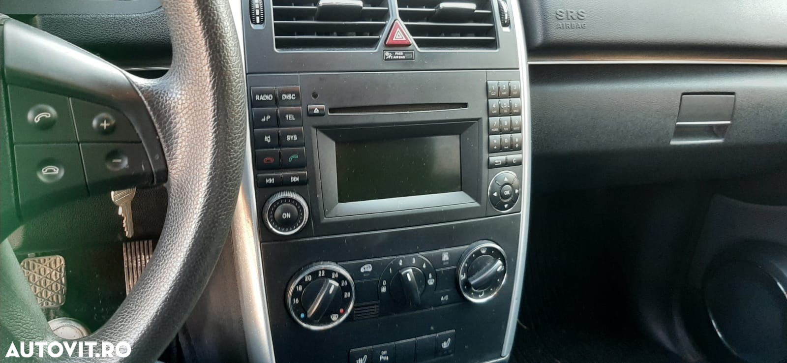 Mercedes-Benz B 180 CDI - 12