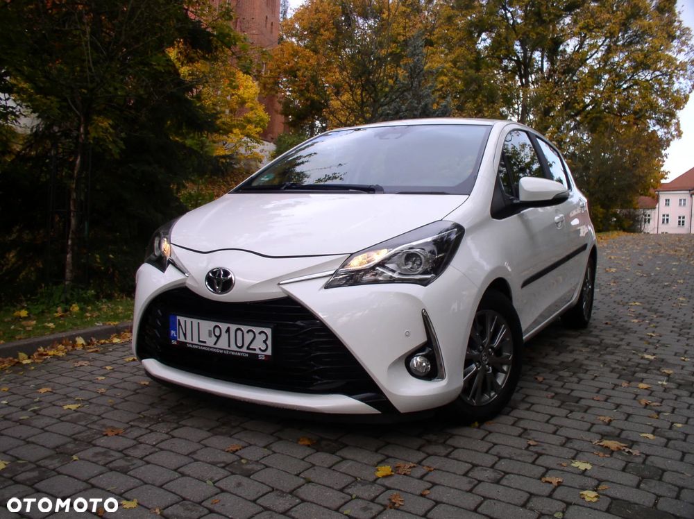 Toyota Yaris 1.5 Dynamic - 26