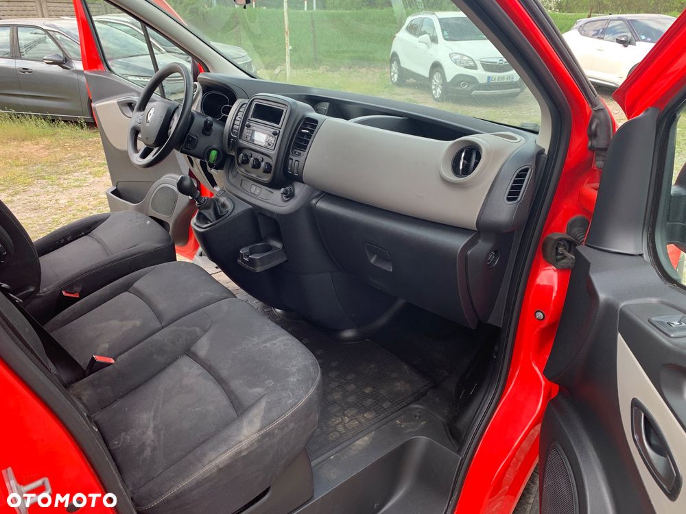 Renault trafic - 12