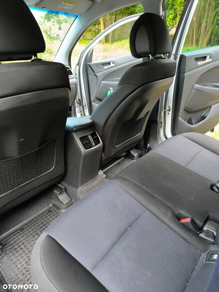Hyundai Tucson 1.6 GDI BlueDrive Classic 2WD - 12