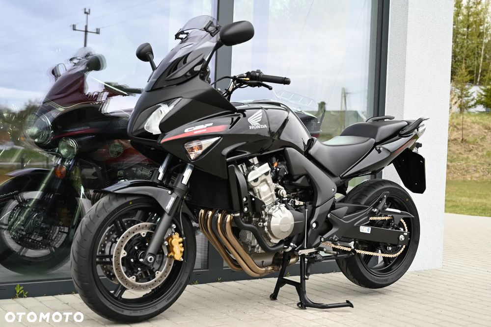 Honda CBF - 4