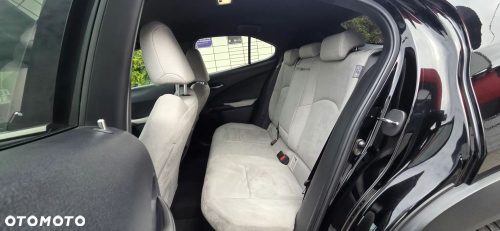 Lexus UX 250h GPF Prestige 2WD - 34