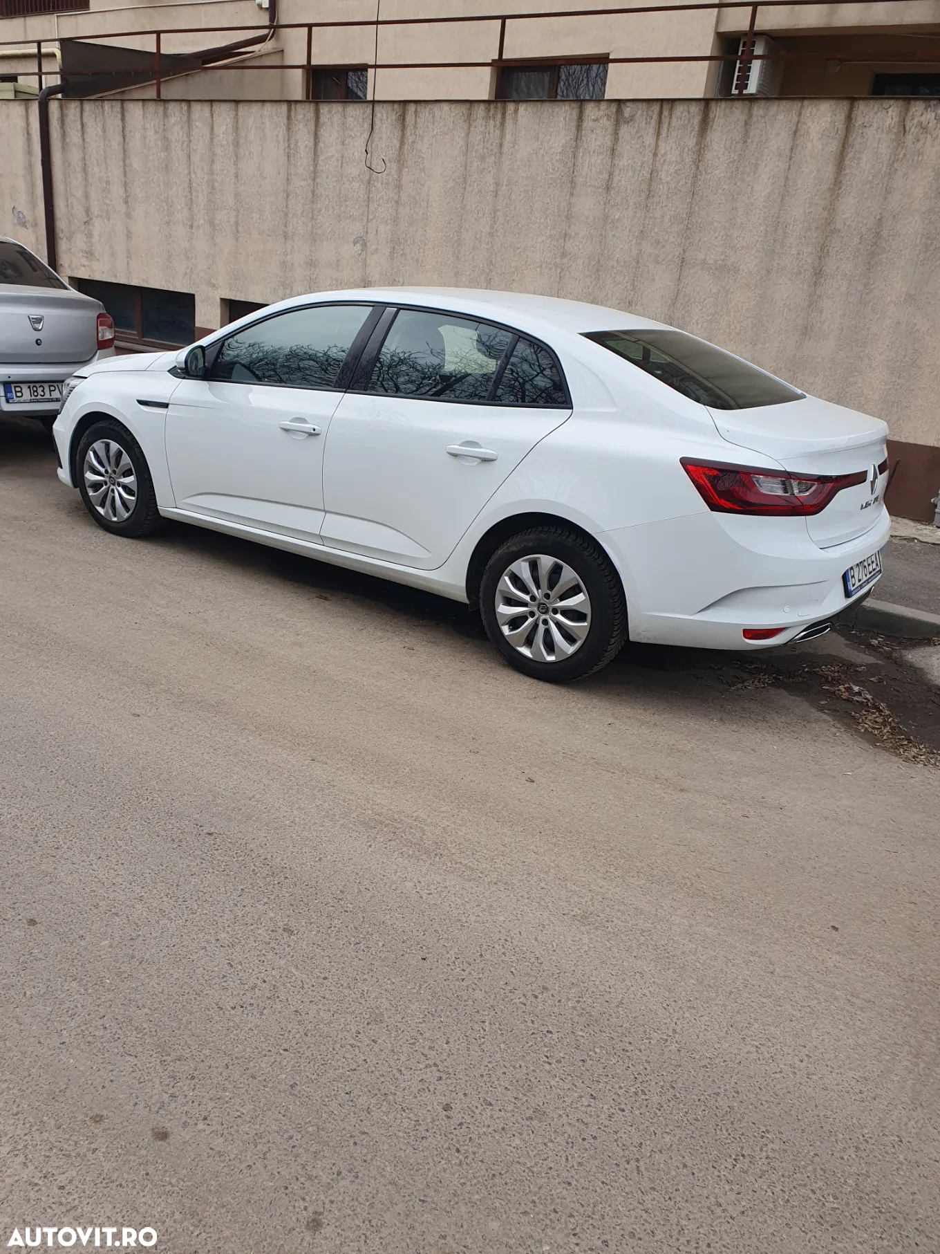 Renault Megane TCE 114 GPF Life - 3
