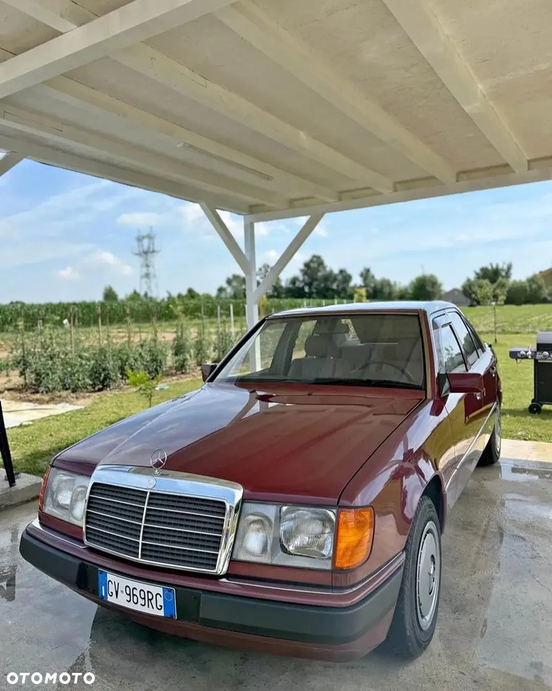Mercedes-Benz W124 (1984-1993) - 2