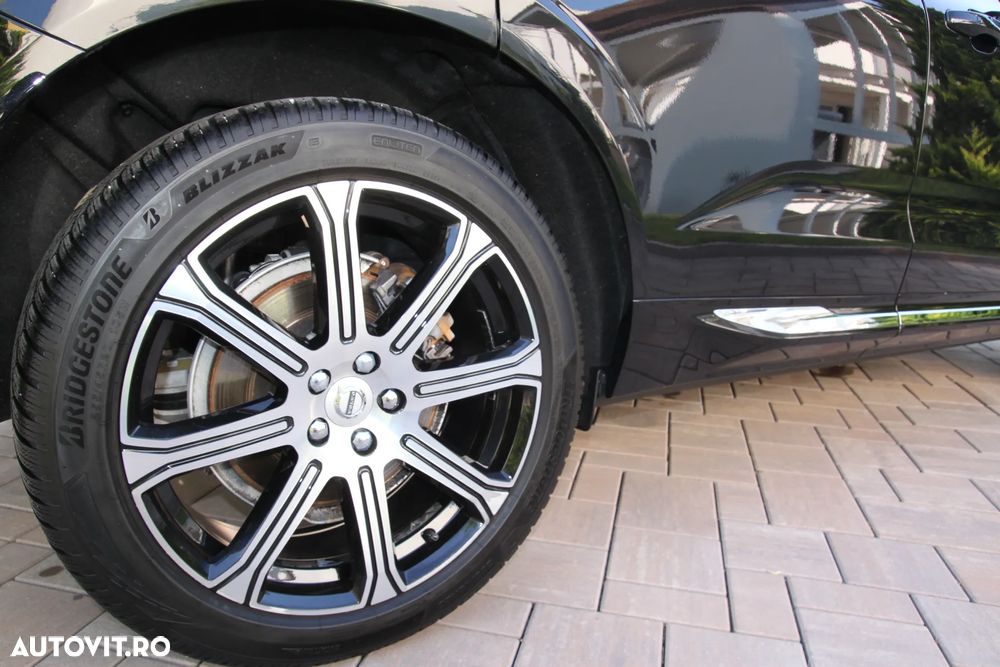 Volvo XC 60 B4 MHEV AWD Inscription - 31