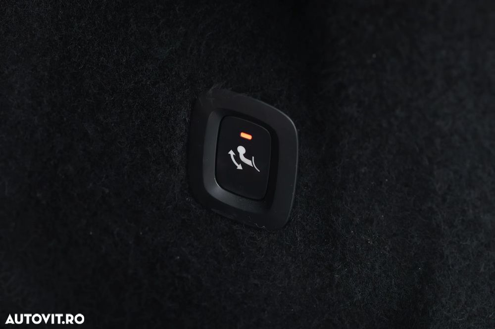 Volvo XC 60 T6 AWD Recharge Geartronic RDesign - 14