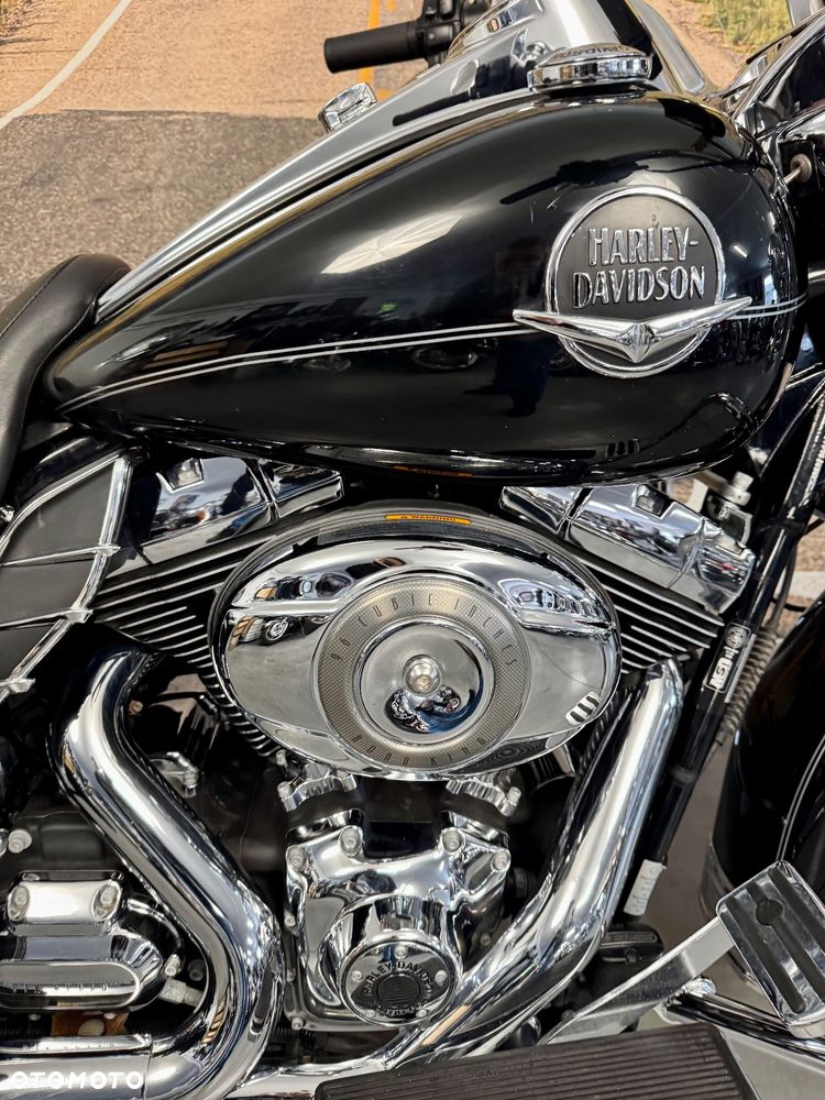 Harley-Davidson Touring Road King - 10
