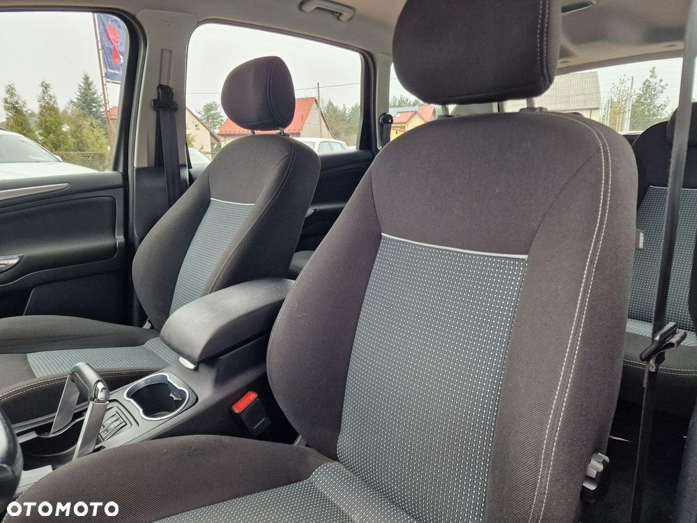 Ford S-Max 2.0 TDCi DPF Business Edition - 19