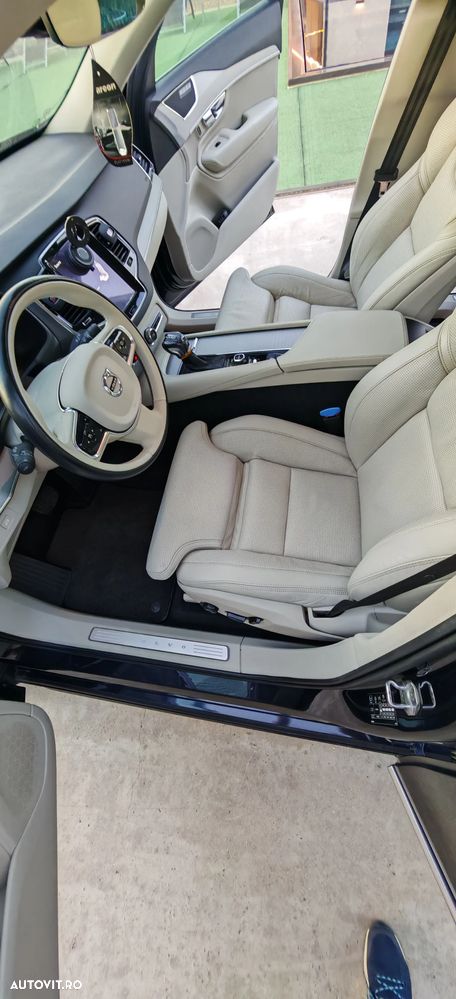 Volvo XC 90 D5 AWD Geartronic Inscription - 11
