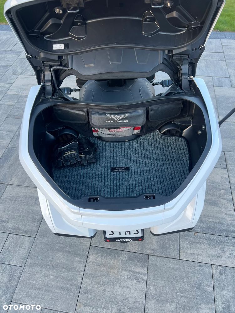 Honda GL - 26