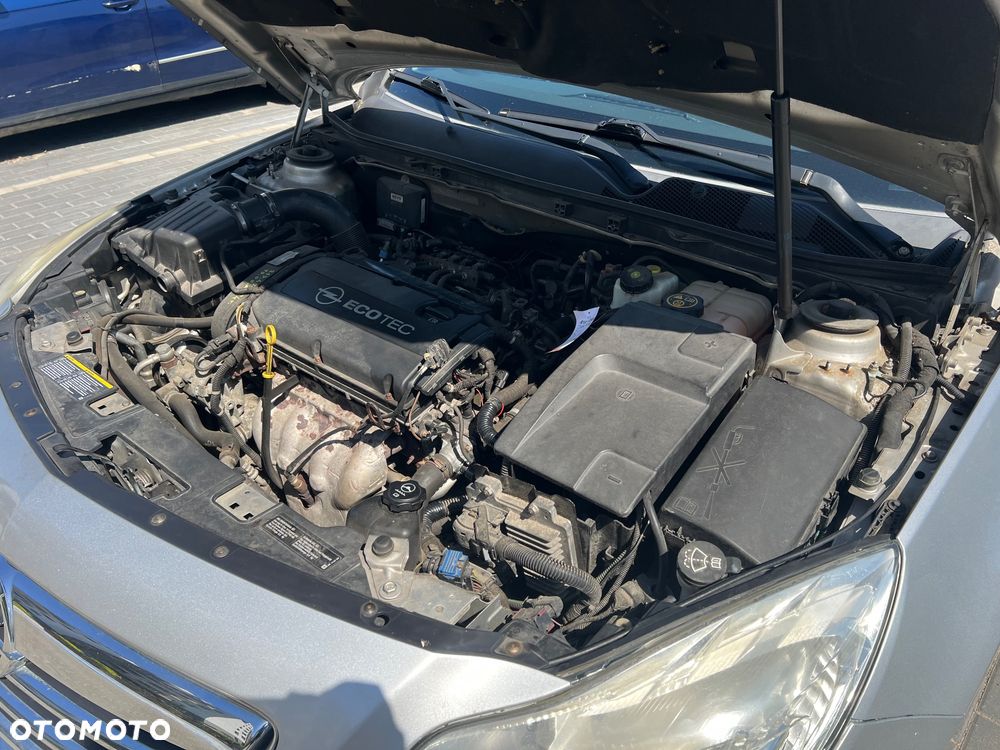 Opel Insignia 1.8 - 7