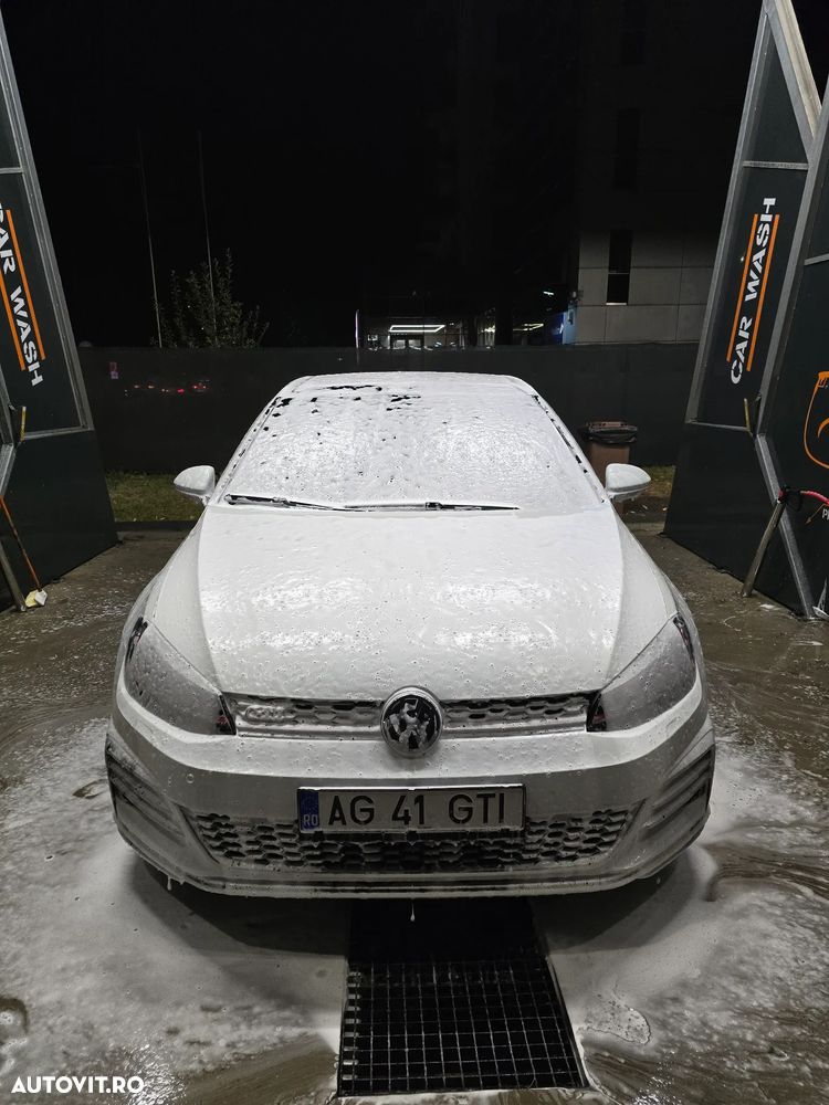 Volkswagen Golf GTI 2.0 TSI OPF Performance - 10