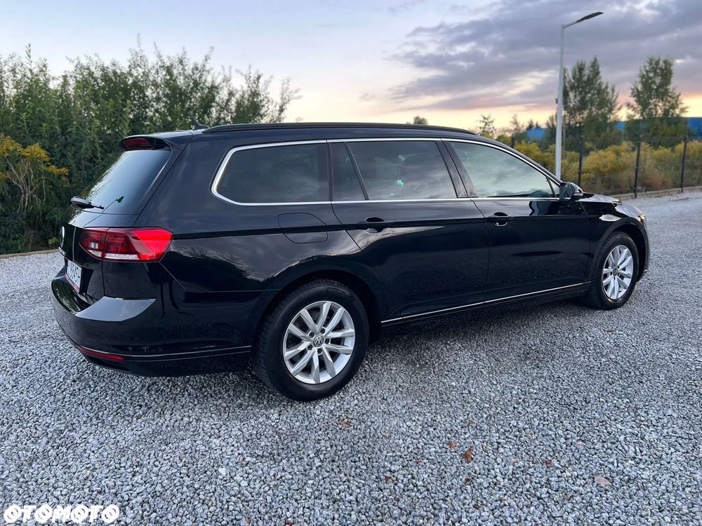 Volkswagen Passat 2.0 TDI EVO Business DSG - 13