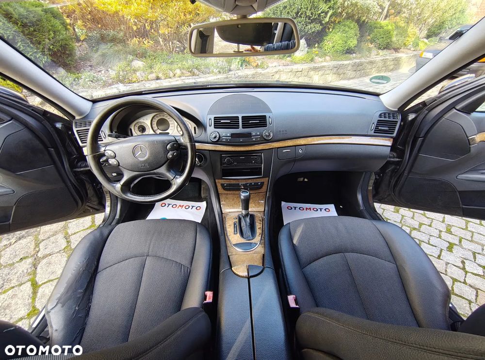 Mercedes-Benz Klasa E - 11