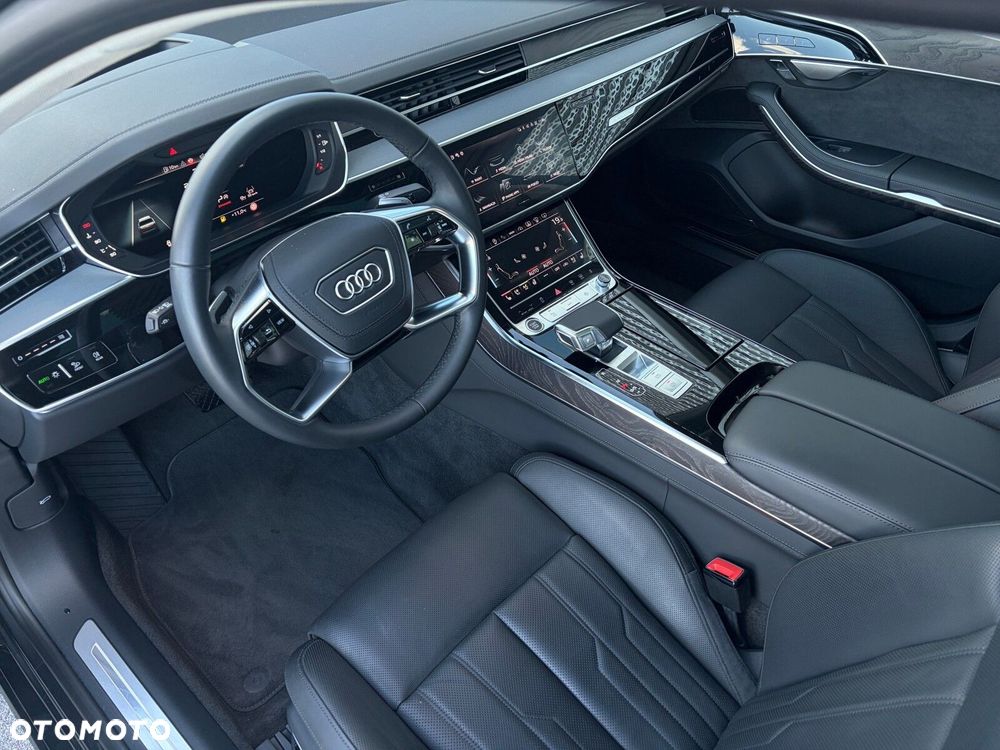 Audi A8 - 13