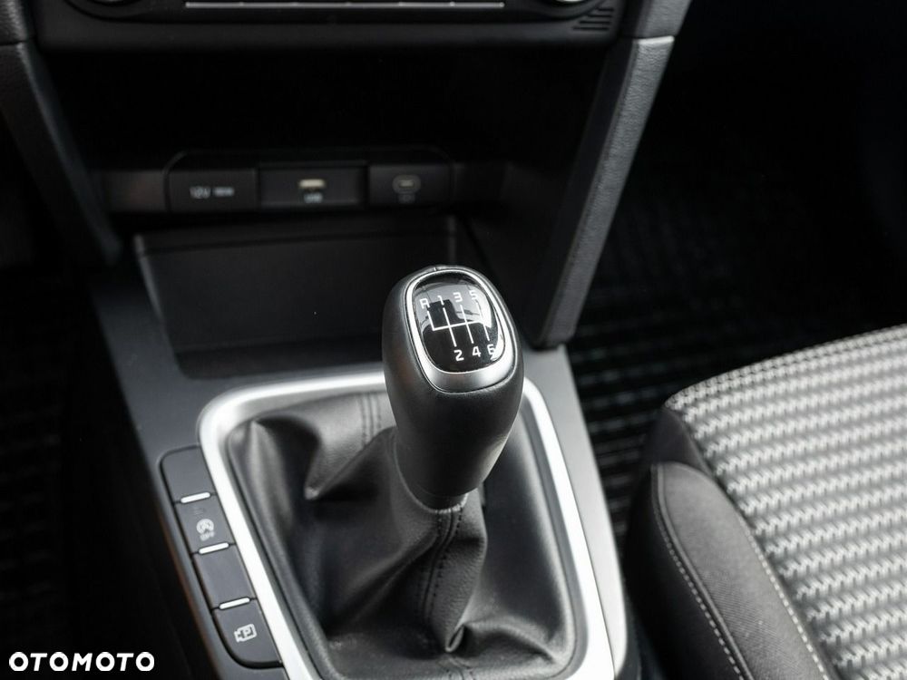 Kia Ceed 1.5 T-GDI M - 15