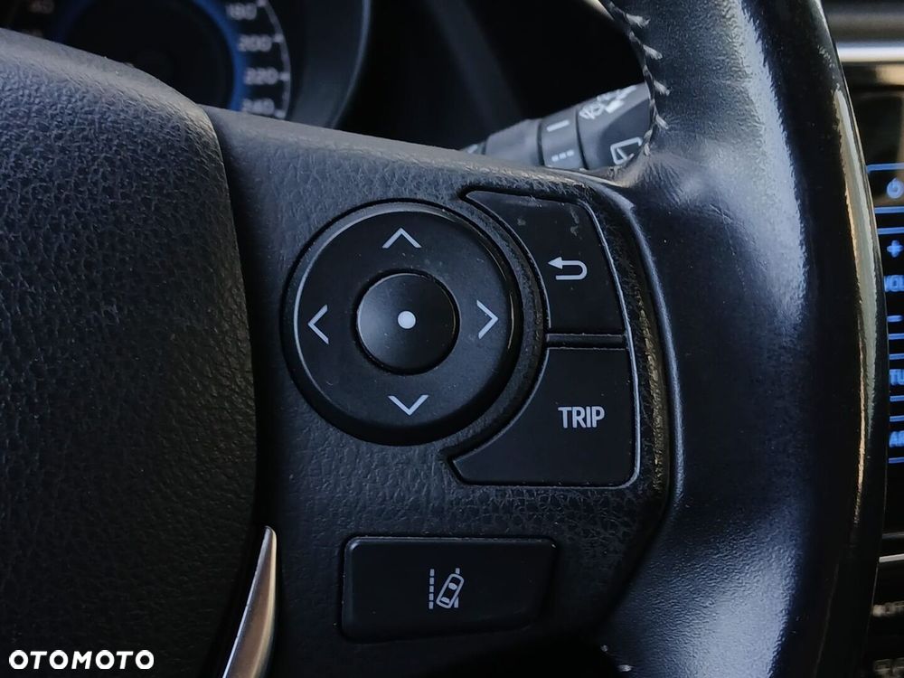 Toyota Auris Hybrid 135 Premium - 27
