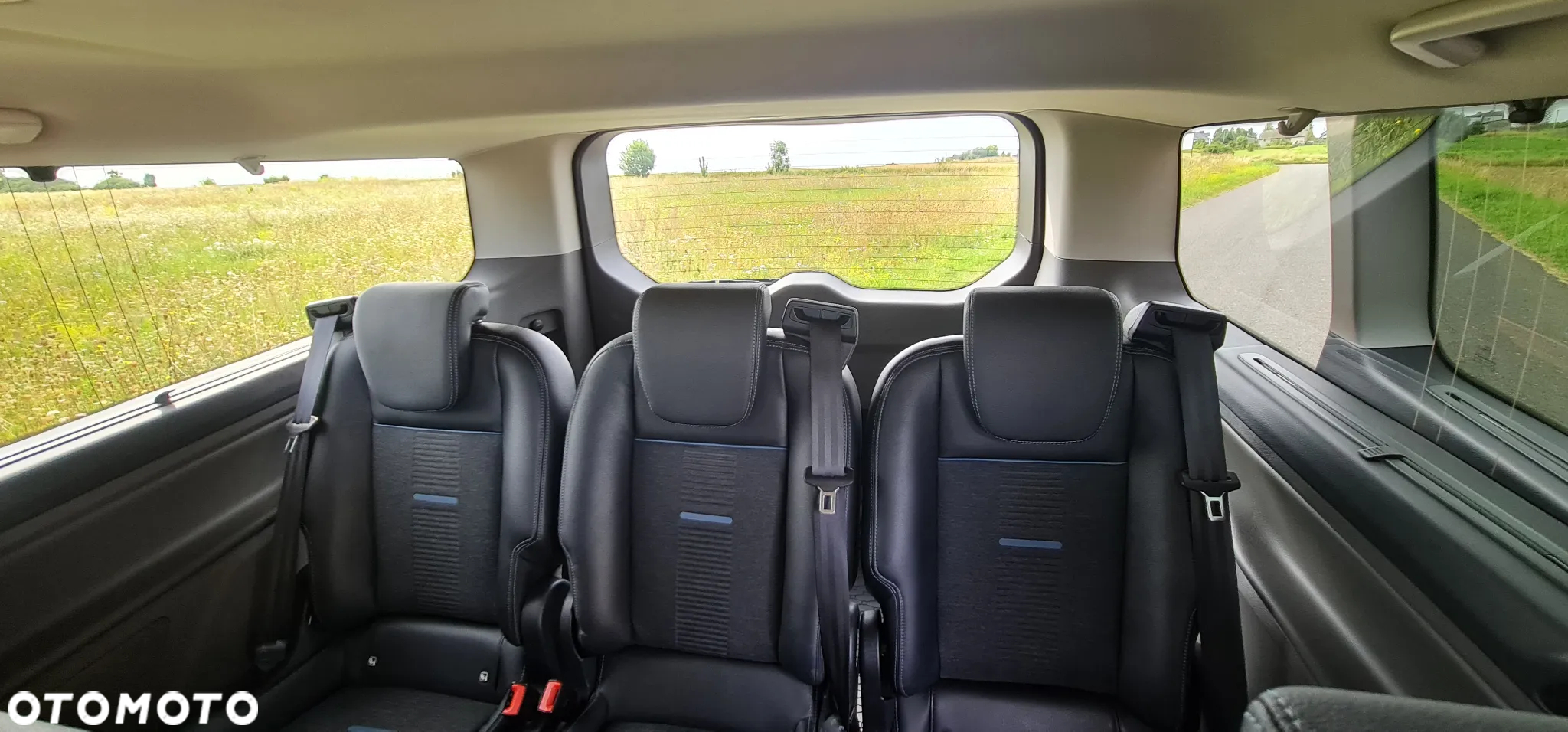 Ford Tourneo Custom 320 L2H1 VA Autm Active - 22
