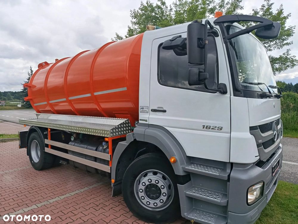 Mercedes-Benz AXOR 1829 Asenizacyjny - 3
