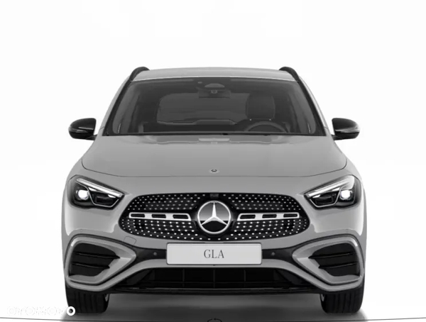 Mercedes-Benz GLA 200 AMG Line