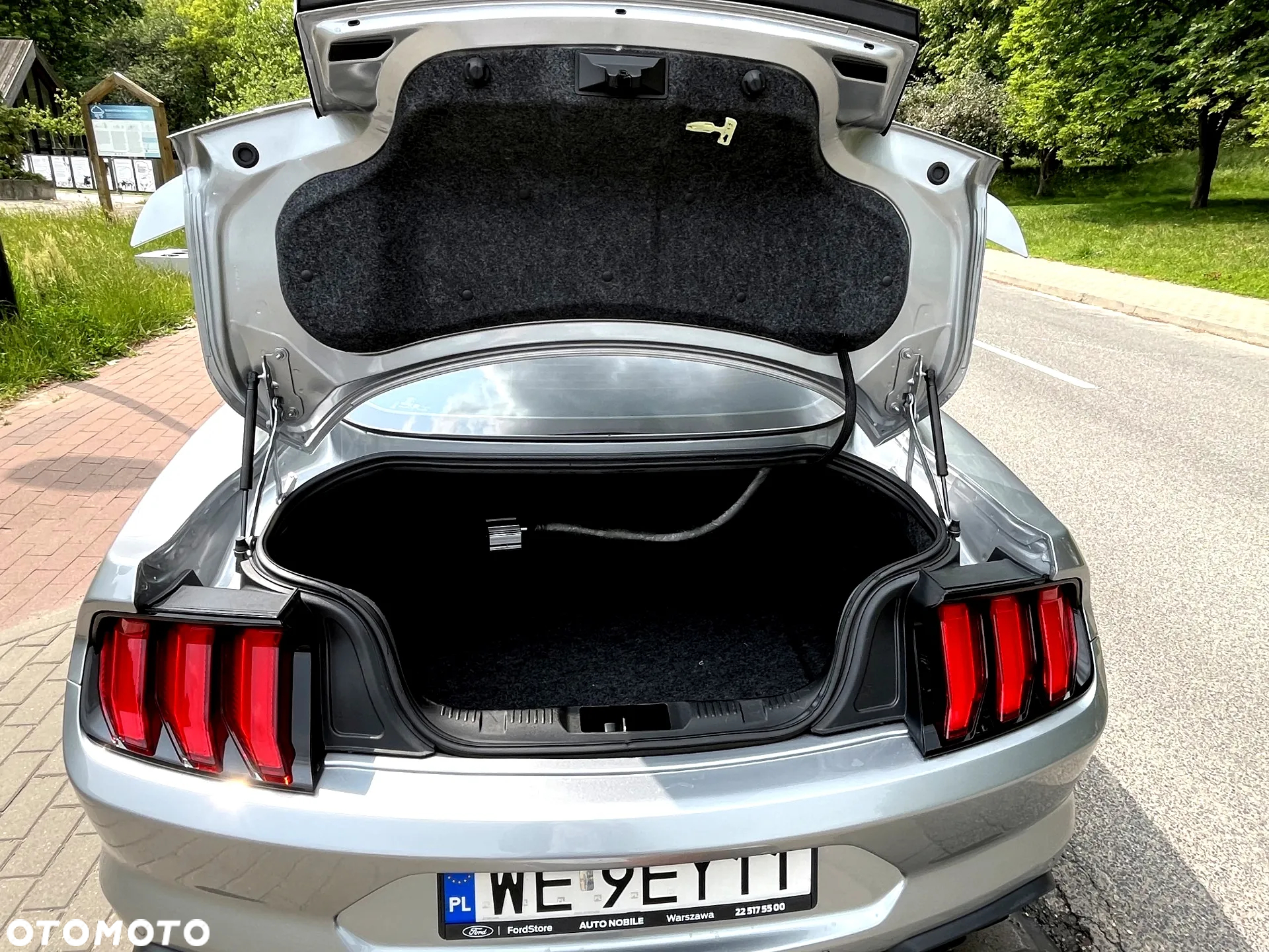Ford Mustang 2.3 Eco Boost - 24
