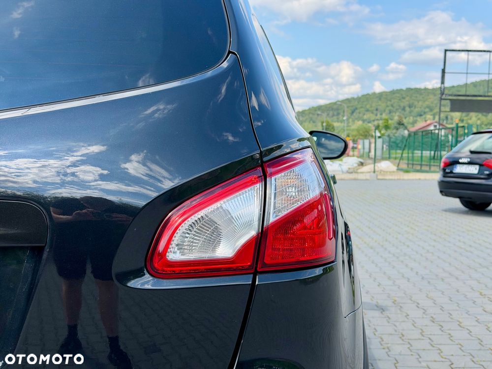 Nissan Qashqai+2 2.0 dCi DPF 4x4 acenta - 13
