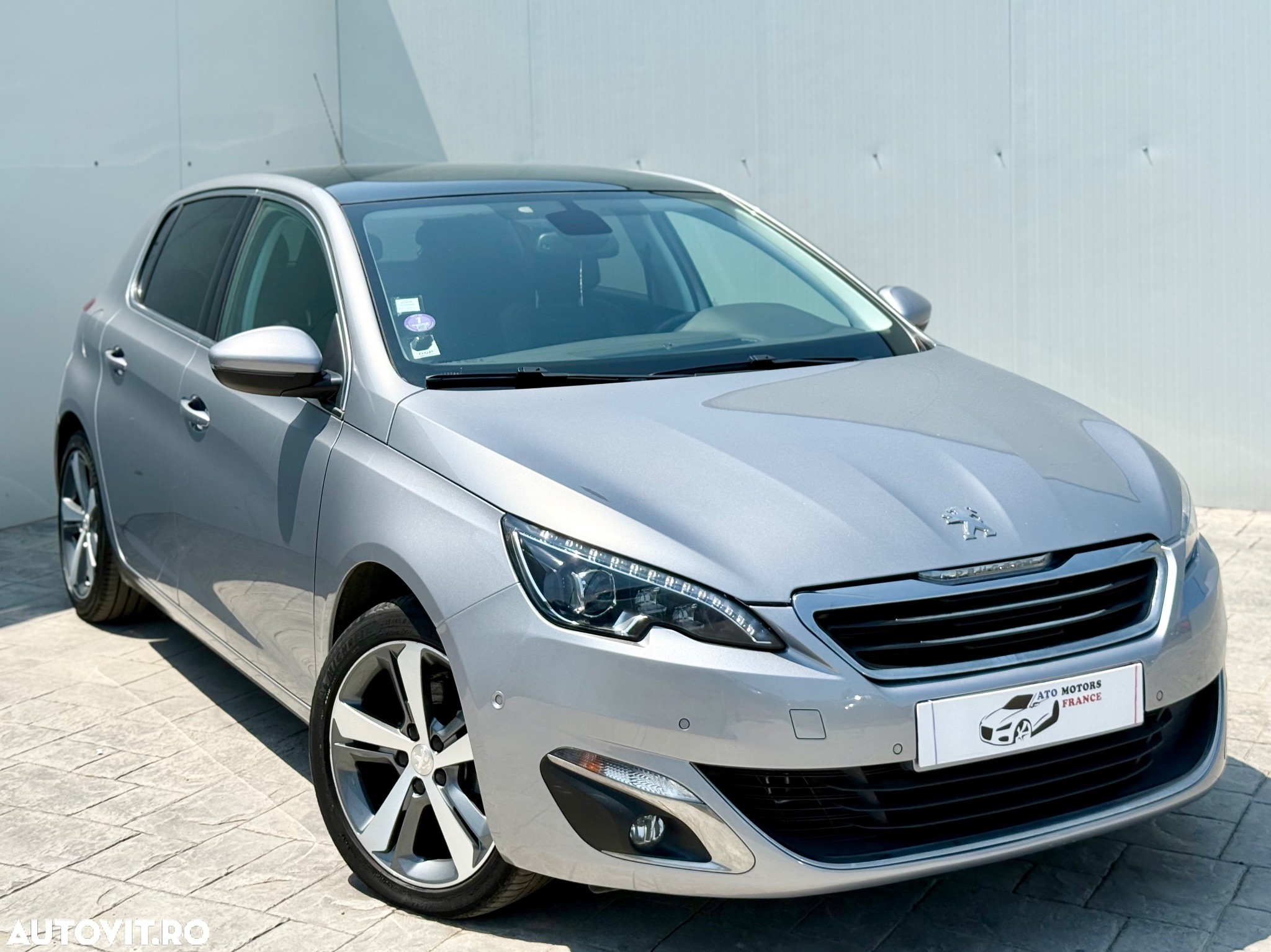 Peugeot 308 1.2 L PureTech Turbo Allure Aut. - 2