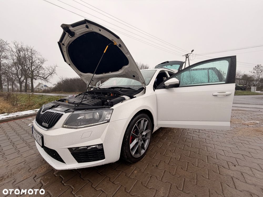 Skoda Octavia 2.0 TDI RS DSG EU6 - 1