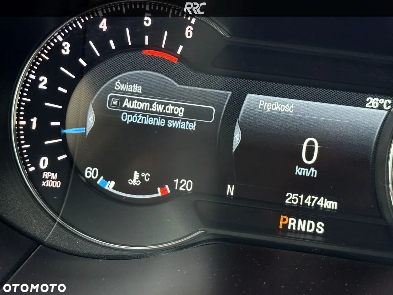 Ford S-Max 2.0 TDCi Titanium PowerShift - 33