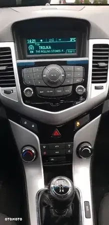 Chevrolet Cruze - 9