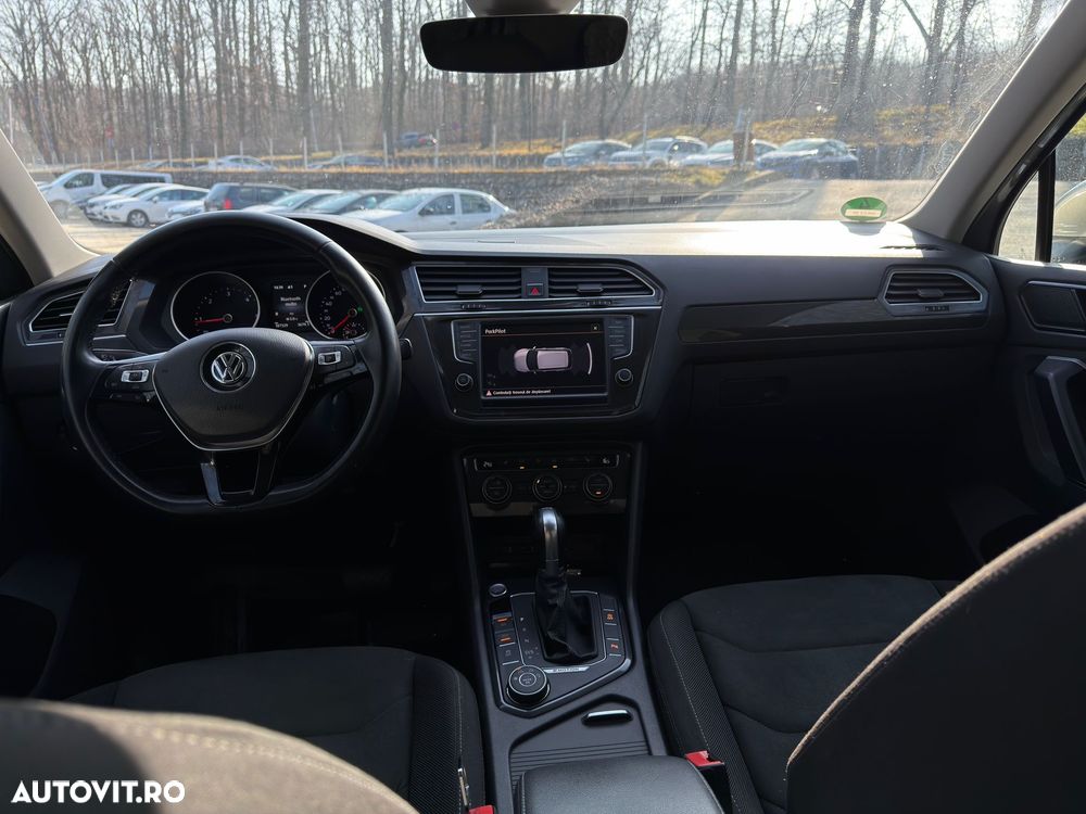 Volkswagen Tiguan 2.0 TDI SCR 4MOTION BlueMotion Technology DSG Lounge Sport & Style - 16