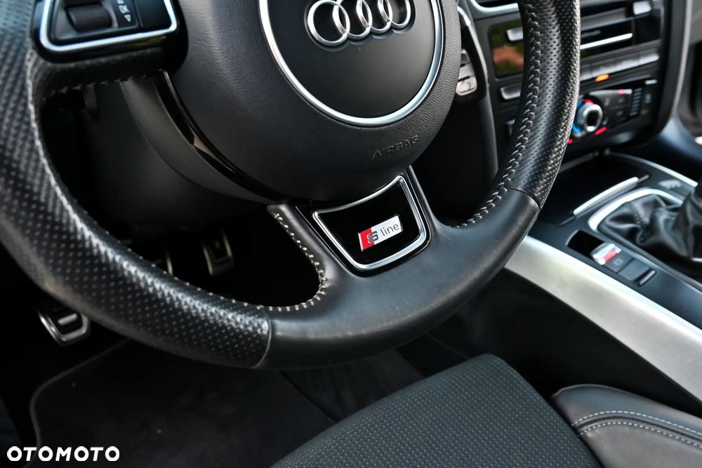 Audi A4 Avant 2.0 TDI DPF clean diesel S line Sportpaket - 34